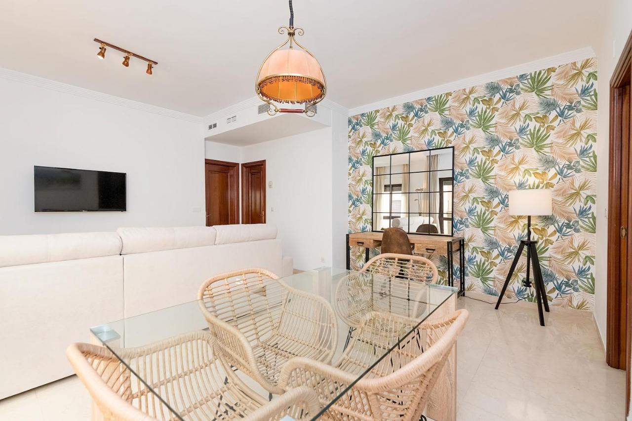 Bhost - Colon Appartement Málaga Buitenkant foto